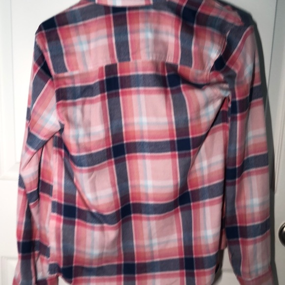 Cute and soft Abercrombie flannel! - Picture 3 of 3